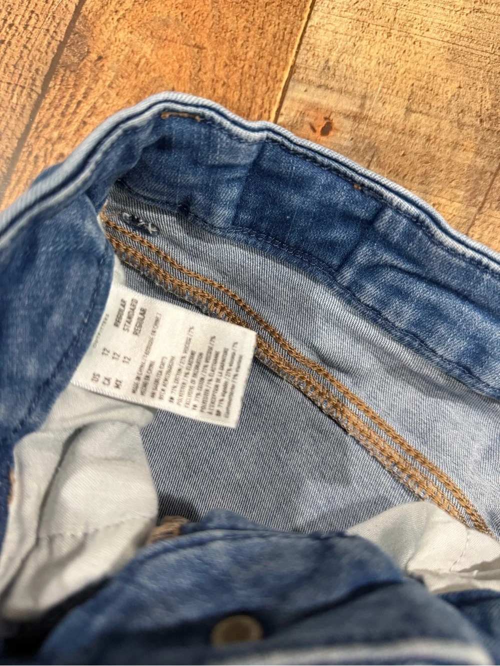 American Eagle Curvy High Rise Stretchy Blue Raw Hem Jeggings Size 12 Reg